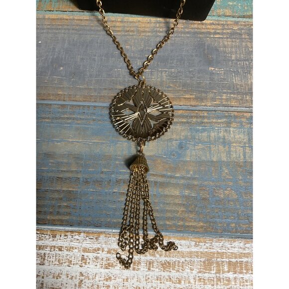 Vintage Gold-Tone Tassel Pendant Necklace With Detailed Medallion - Picture 2 of 4